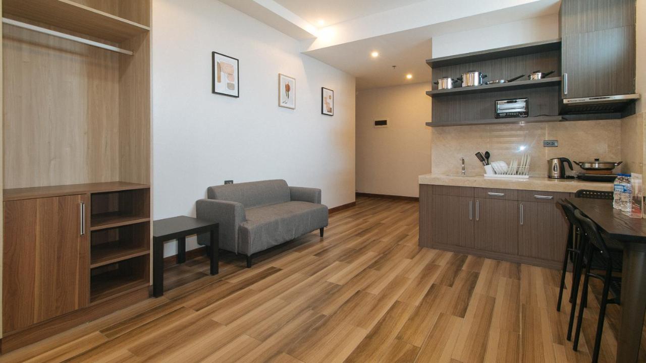 Reddoorz Plus @ Bez Tower And Residences San Juan San Juan  المظهر الخارجي الصورة
