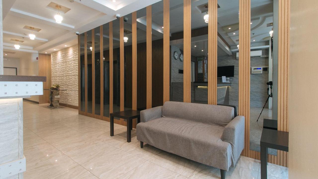 Reddoorz Plus @ Bez Tower And Residences San Juan San Juan  المظهر الخارجي الصورة